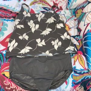 LAND’S END TANKINI - SIZE 14/16